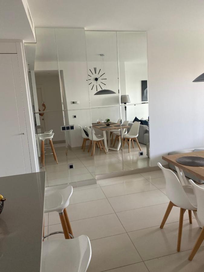 Sunset Drive 135 Apartment Benidorm Bagian luar foto