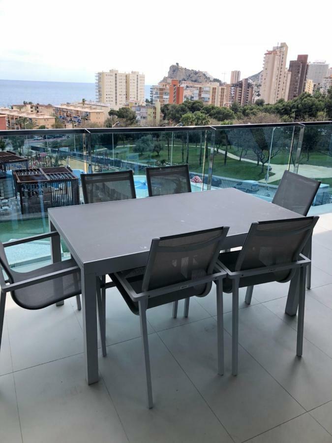 Sunset Drive 135 Apartment Benidorm Bagian luar foto